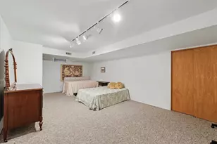 2007 Trout Valley Dr, Champaign, IL 61822 - Photo 48