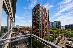 1 E 8th St, Chicago, IL 60605 - Photo 10