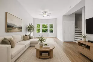 2909 N Ridgeway Ave, Chicago, IL 60618 - Photo 2