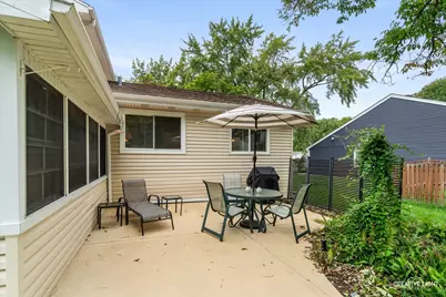 2S111 Lynn Court, Warrenville, IL 60555 - Photo 24