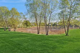 34W685 Roosevelt Ave, Saint Charles, IL 60174 - Photo 20