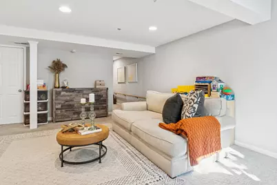34W685 Roosevelt Avenue #B, Saint Charles, IL 60174 - Photo 18