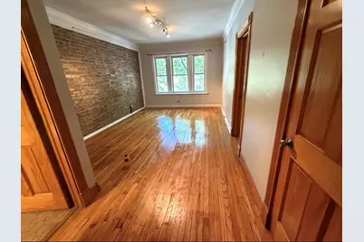 1247 W Leland Avenue #2, Chicago, IL 60640 - Photo 2