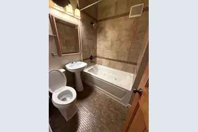 1247 W Leland Avenue #2, Chicago, IL 60640 - Photo 12