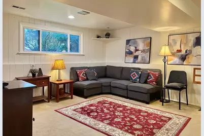 1205 E Ironwood Drive, Mount Prospect, IL 60056 - Photo 14