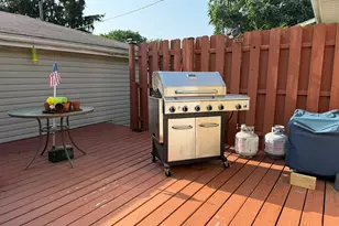 5507 Burwood Rd, Oakwood Hills, IL 60013 - Photo 12