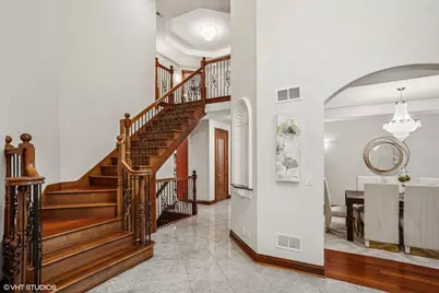 3832 W Chase Avenue, Lincolnwood, IL 60712 - Photo 20