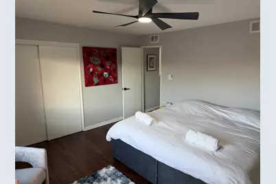 8944 Skokie Boulevard #B, Skokie, IL 60077 - Photo 12