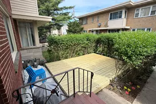 8944 Skokie Blvd, Skokie, IL 60077 - Photo 2