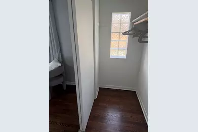 8944 Skokie Boulevard #B, Skokie, IL 60077 - Photo 14