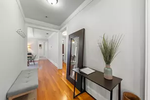1347 W Granville Ave, Chicago, IL 60660 - Photo 24