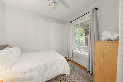 1347 W Granville Avenue, Chicago, IL 60660 - Photo 36