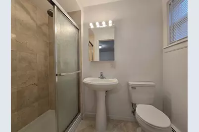 1819 W Touhy Avenue #4, Chicago, IL 60626 - Photo 12
