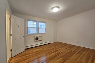 1819 W Touhy Ave, Chicago, IL 60626 - Photo 10