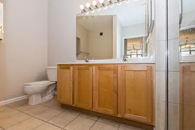 630 N State Street #2508, Chicago, IL 60654 - Photo 22
