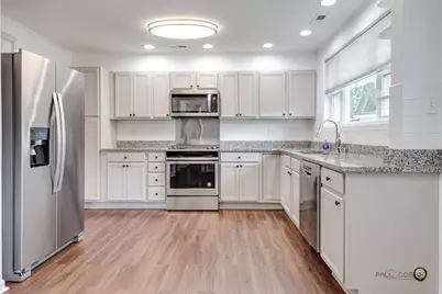 1091 E Villa Drive, Des Plaines, IL 60016 - Photo 14