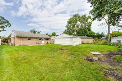 1091 E Villa Drive, Des Plaines, IL 60016 - Photo 32