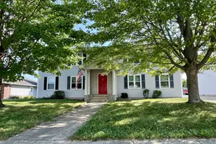 350 Heritage Dr, Bourbonnais, IL 60914 - Photo 1