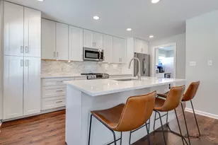 1011 N Haddow Ave, Arlington Heights, IL 60004 - Photo 8