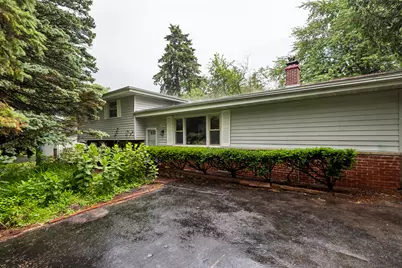 1819 Elmwood Drive, Lindenhurst, IL 60046 - Photo 1