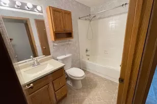 1343 N Winslowe Dr, Palatine, IL 60074 - Photo 8