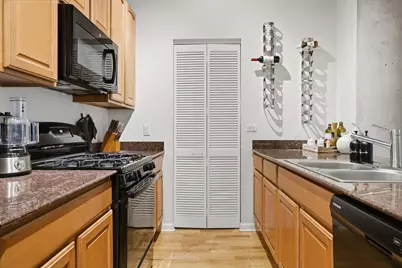 [Address not provided], Chicago, IL 60605 - Photo 8
