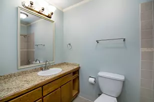 462 Raintree Dr, Glen Ellyn, IL 60137 - Photo 18