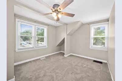 [Address not provided], Downers Grove, IL 60515 - Photo 6