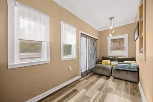 10734 S Ave F, Chicago, IL 60617 - Photo 8