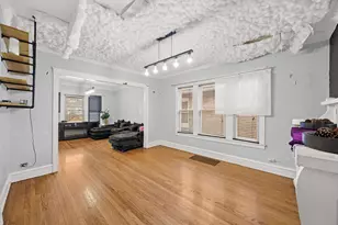 10734 S Ave F, Chicago, IL 60617 - Photo 2
