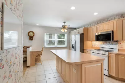 539 Hamilton Avenue, Westmont, IL 60559 - Photo 10