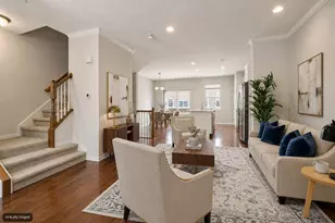 69 Nicholas Dr W, Des Plaines, IL 60016 - Photo 4