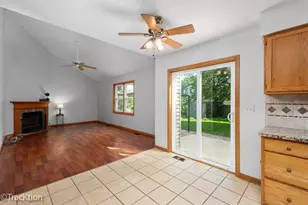 3081 Barnstable Ct, Aurora, IL 60504 - Photo 8