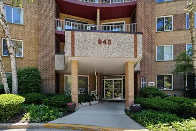 945 E Kenilworth Avenue #314, Palatine, IL 60074 - Photo 1
