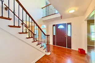 2825 Tory Ct, Lisle, IL 60532 - Photo 2
