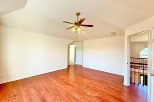 2825 Tory Ct, Lisle, IL 60532 - Photo 12