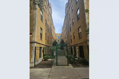 7213 S Yates Boulevard #3A, Chicago, IL 60649 - Photo 1