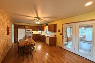 828 Regent St, New Lenox, IL 60451 - Photo 8