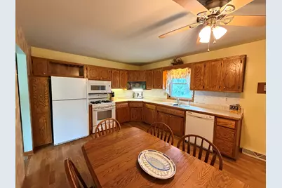 828 Regent Street, New Lenox, IL 60451 - Photo 6