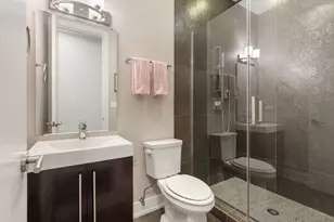 2207 W Belmont Ave, Chicago, IL 60618 - Photo 8