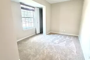 2424 Courtyard Cir, Aurora, IL 60506 - Photo 28