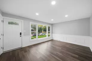 2805 E 130th St, Chicago, IL 60633 - Photo 4
