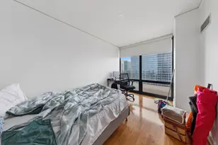 225 N Columbus St, Chicago, IL 60601 - Photo 8