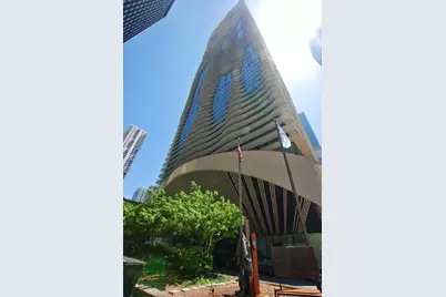 225 N Columbus Street #6009, Chicago, IL 60601 - Photo 1