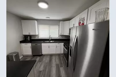 116 Manchester Court #916, Schaumburg, IL 60193 - Photo 4