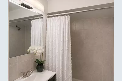 4935 W Cullom Avenue #G, Chicago, IL 60641 - Photo 6