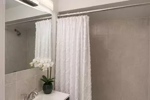 4935 W Cullom Ave, Chicago, IL 60641 - Photo 6