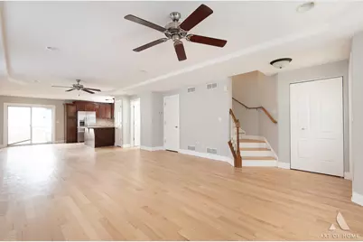6120 W 98th Street, Oak Lawn, IL 60453 - Photo 8