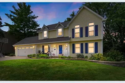 174 S Montclair Avenue, Glen Ellyn, IL 60137 - Photo 2