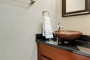174 S Montclair Ave, Glen Ellyn, IL 60137 - Photo 10